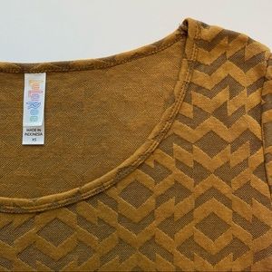 LuLaRoe Classic T - gold